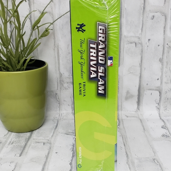 NEW Grand Slam Trivia Yankees Trivia DVD Game Officially Licensed - Picture 4 of 5